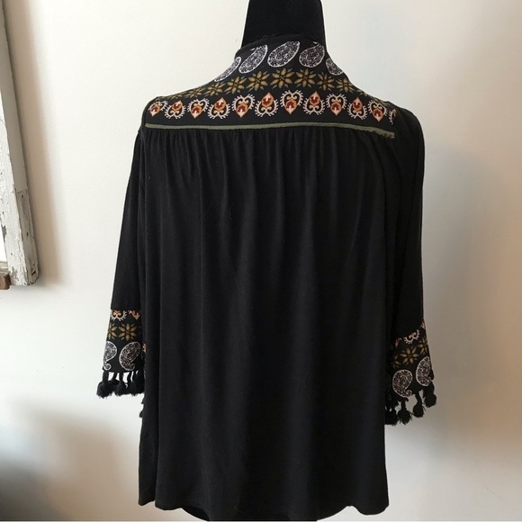 W5 open cardigan / kimono black size medium. - Picture 3 of 10